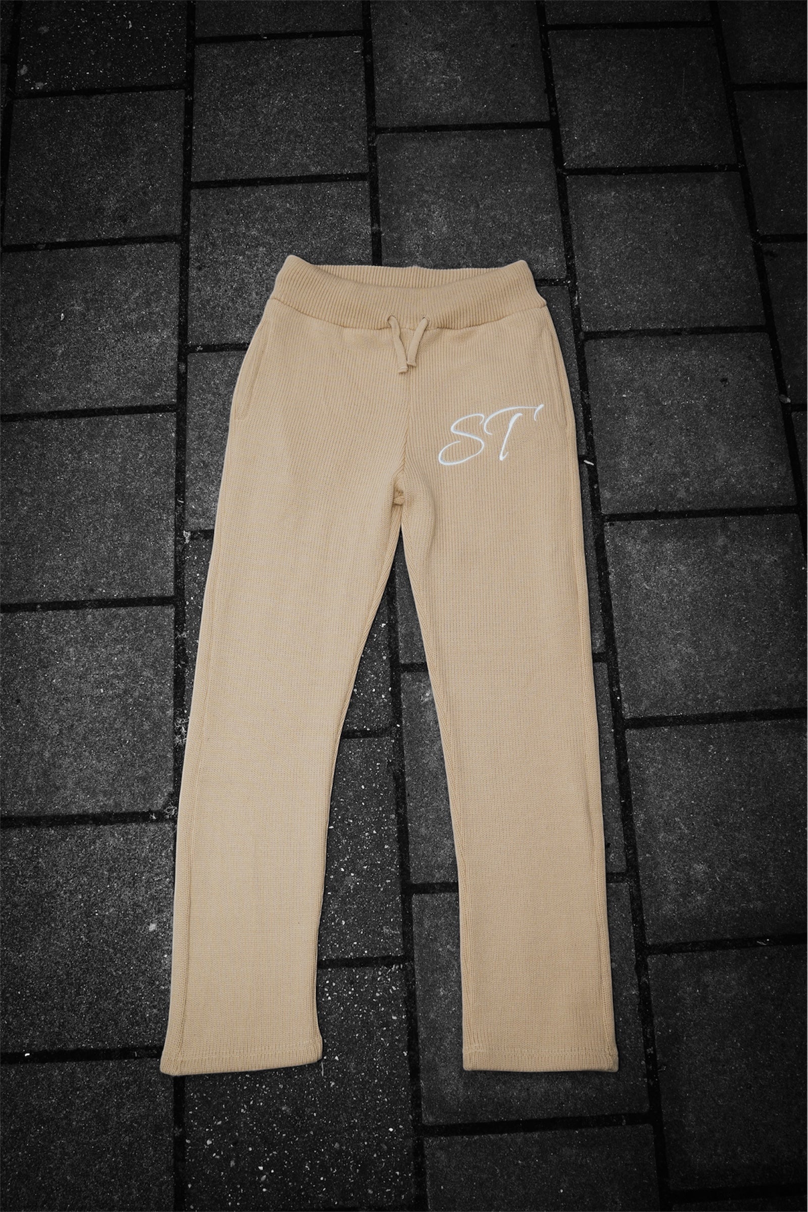 ST District knitted sweatpants