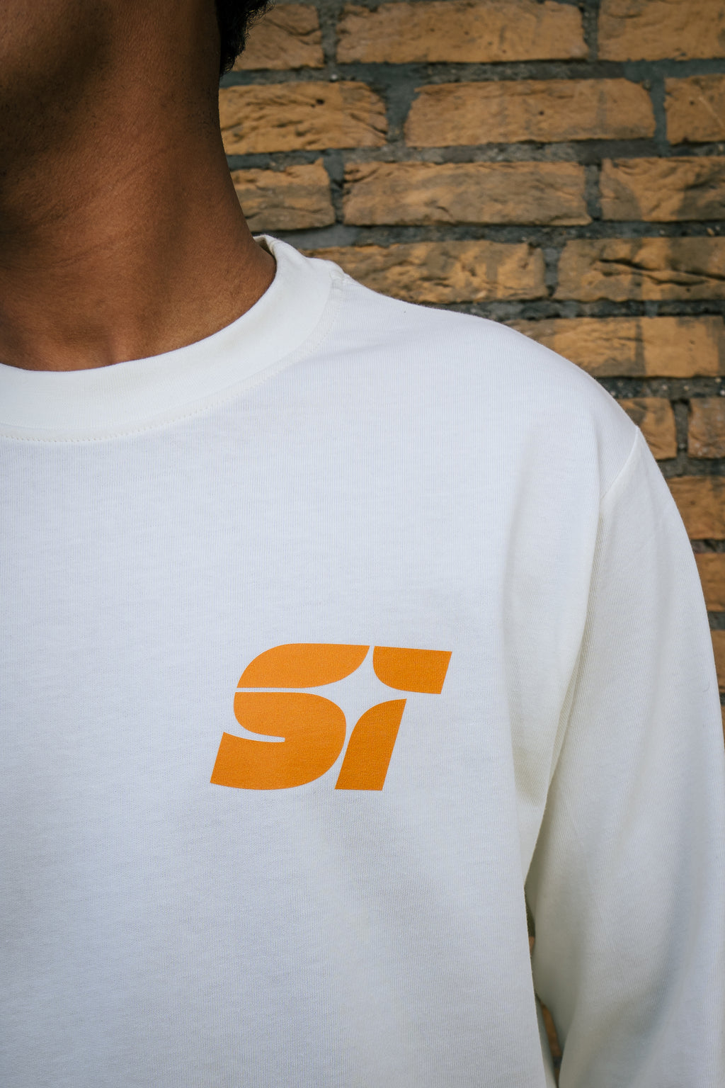 ST Orange movement longsleeve