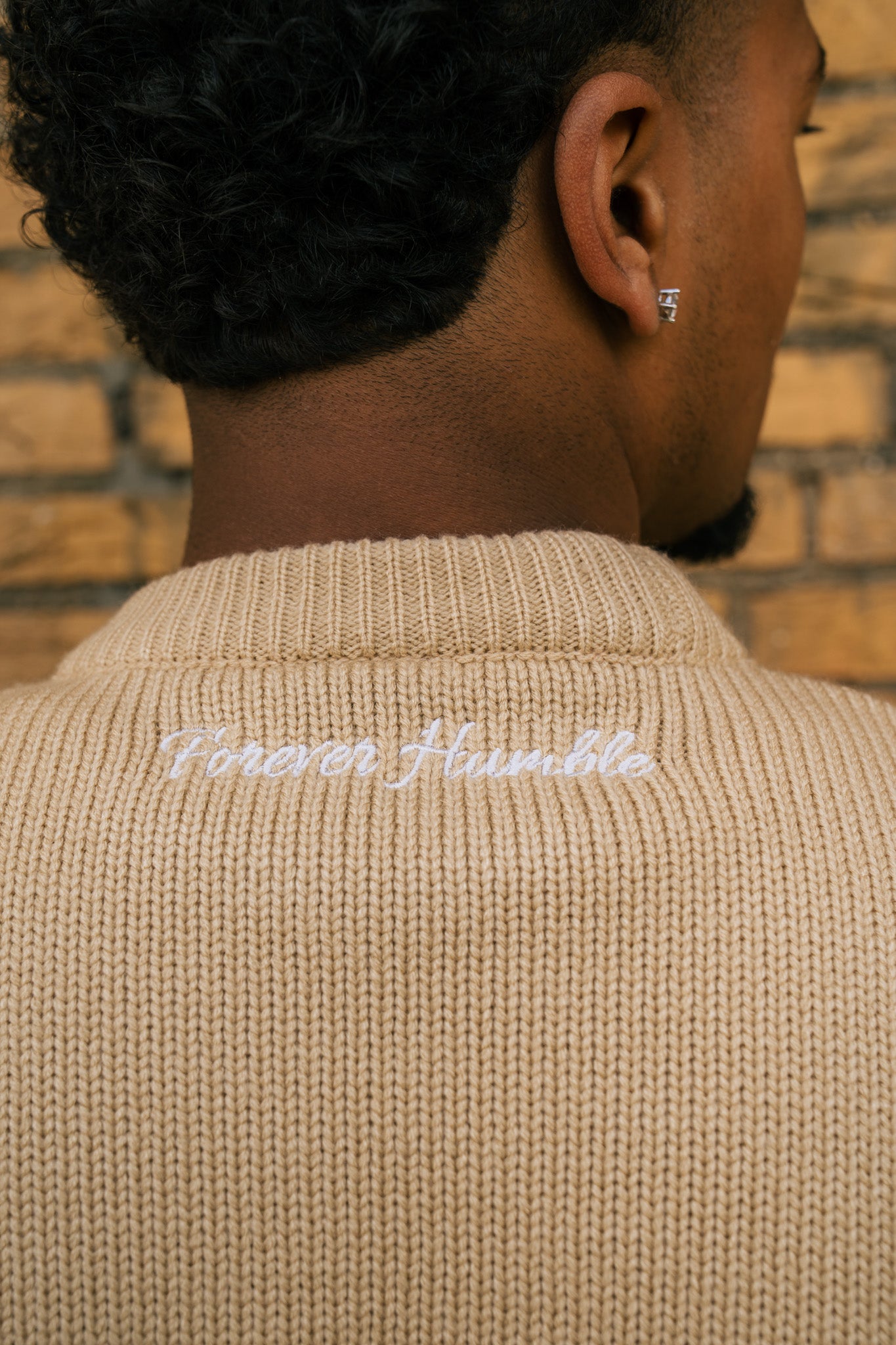 ST District knitted sweater