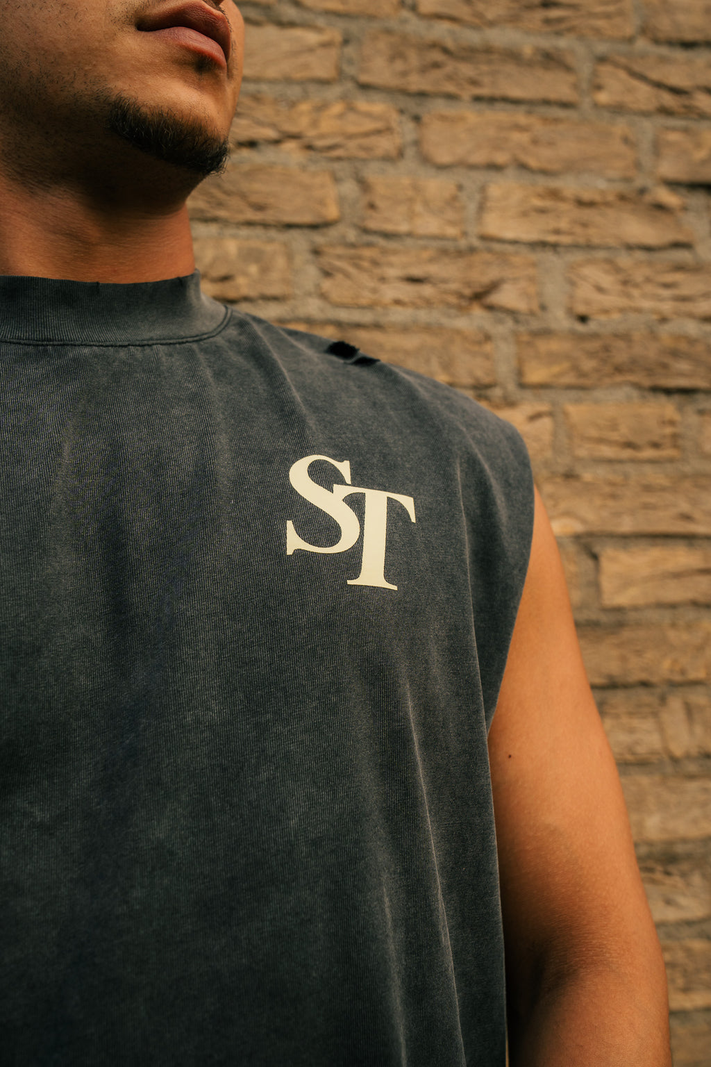 ST SECTOR SLEEVELESS TEE